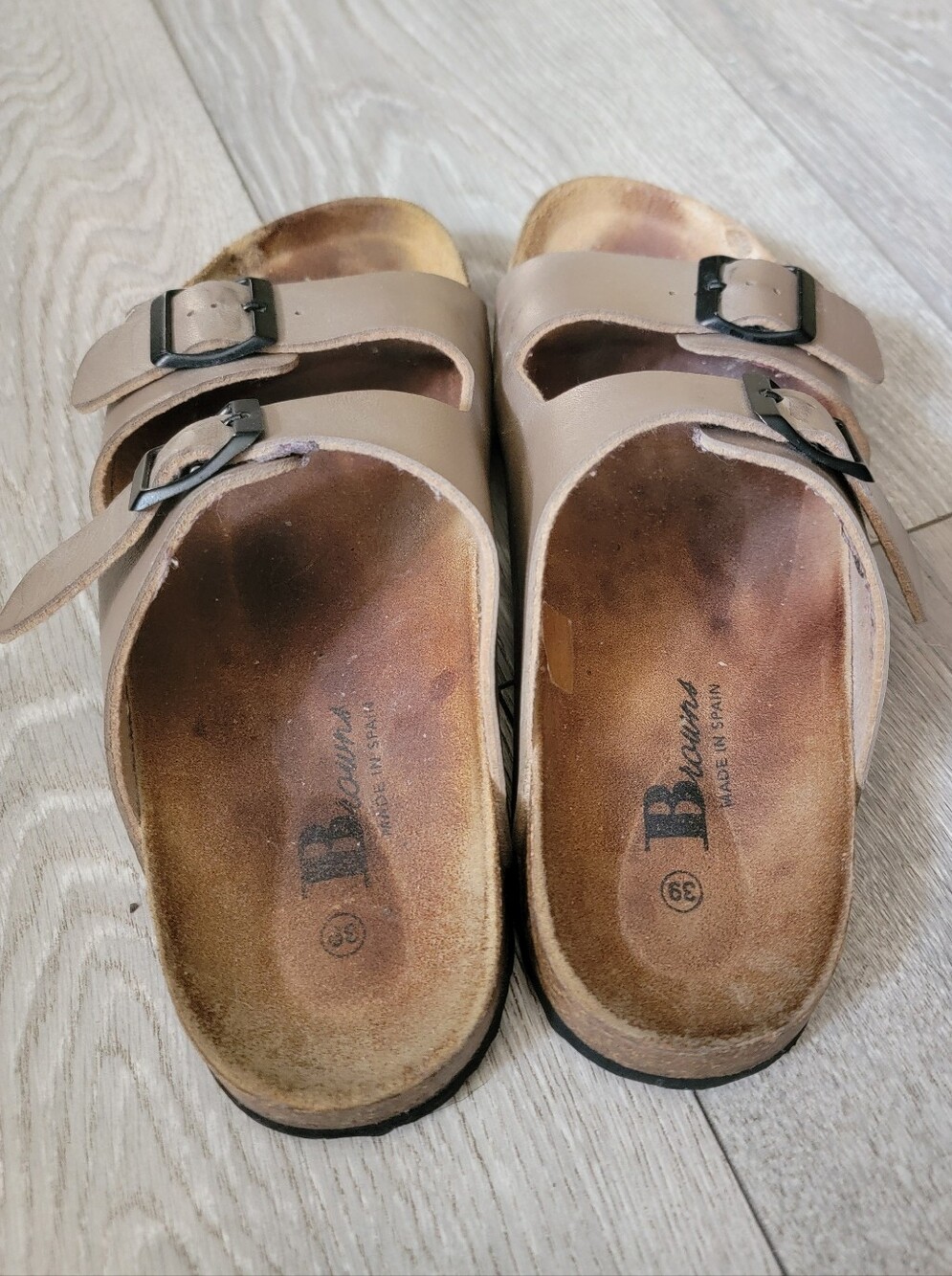 Browns Slip On Sandals - Picture 4 of 6